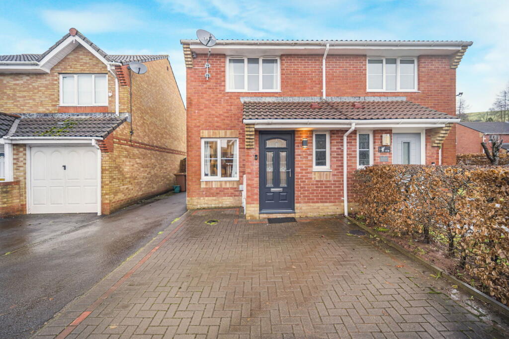 Main image of property: Ty'N Y Parc, Abertridwr, Caerphilly, CF83 4ED