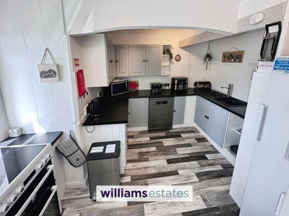 Guest House Kitchen