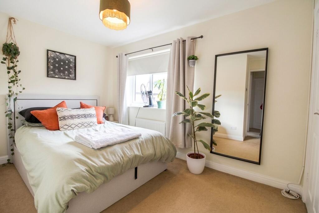 House in Salisbury - View 4