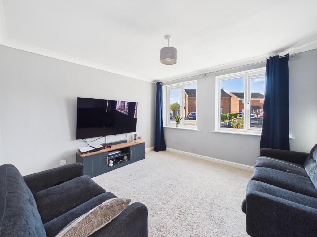 House in Hull - View 2