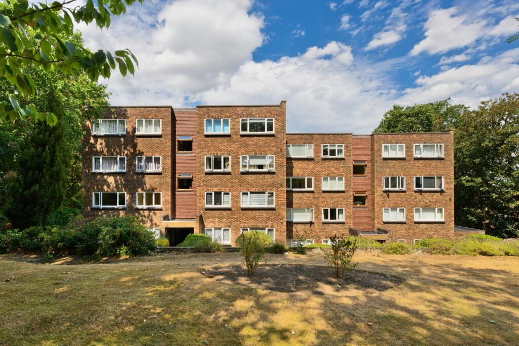 Main image of property: Farington Acres, Vale Road, Weybridge, Surrey, KT13