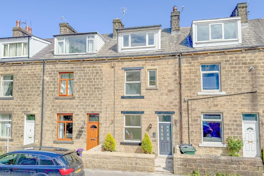 4-bed terraced on 32 Elmsley Street, Steeton BD20 6SE, £199,950