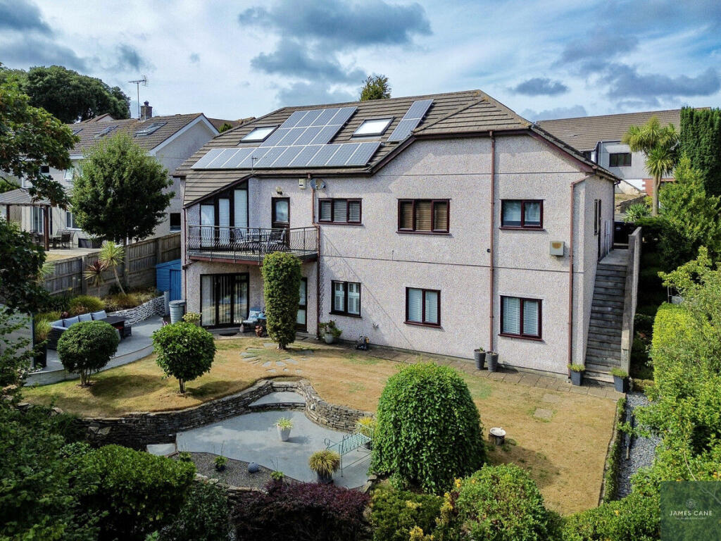House in Truro, Newham - View 2