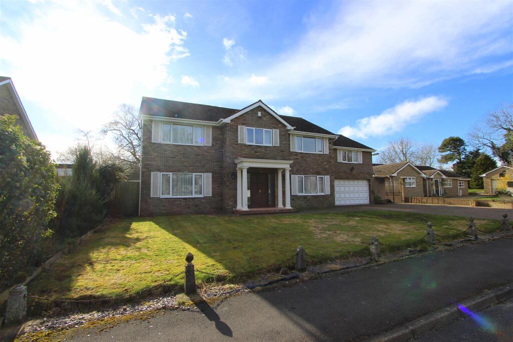 Main image of property: Kneeton Park, Middleton Tyas