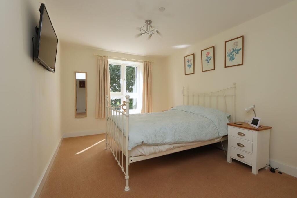 Apartment in Stockport - More