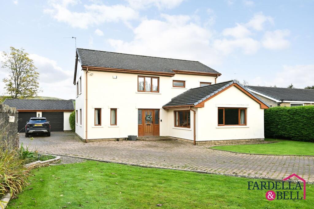 4-bed detached on Park Road, Cliviger, BB10, £575,000