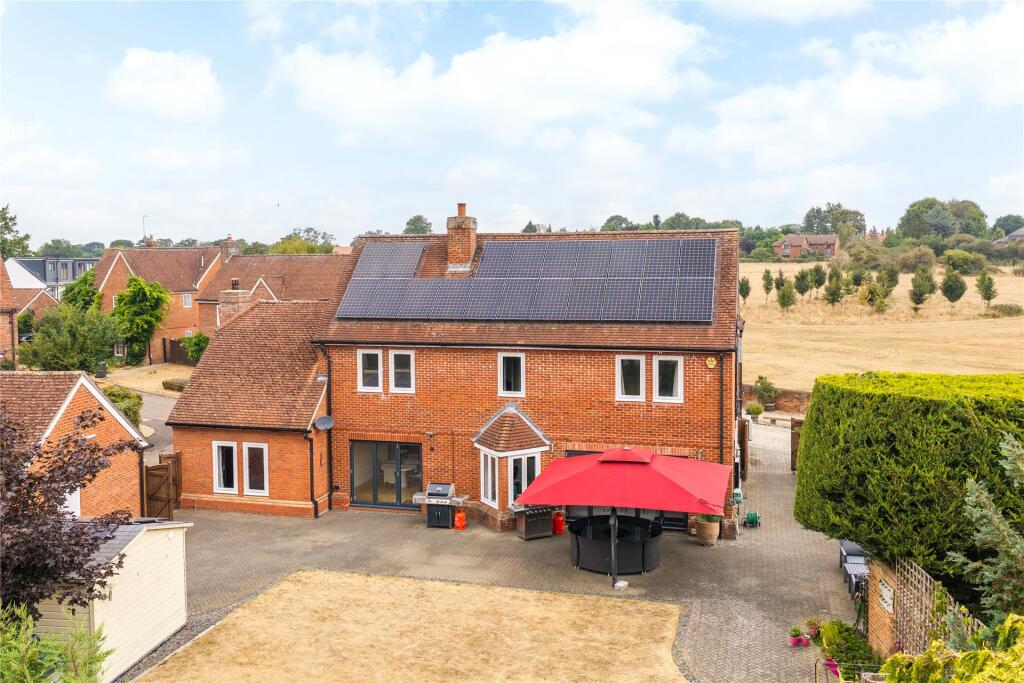 House in North Hertfordshire, St Ippolyts - View 2