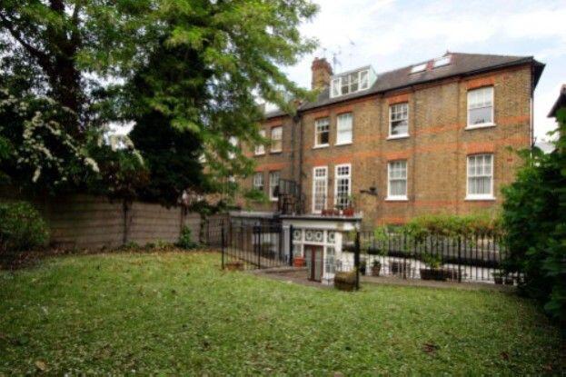 Apartment in London - View 3