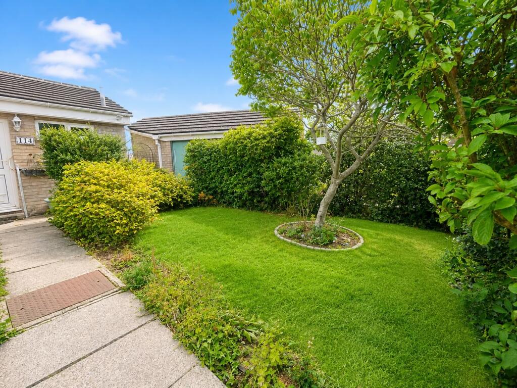 Pentland Avenue, Clayton, Bradford photo 2