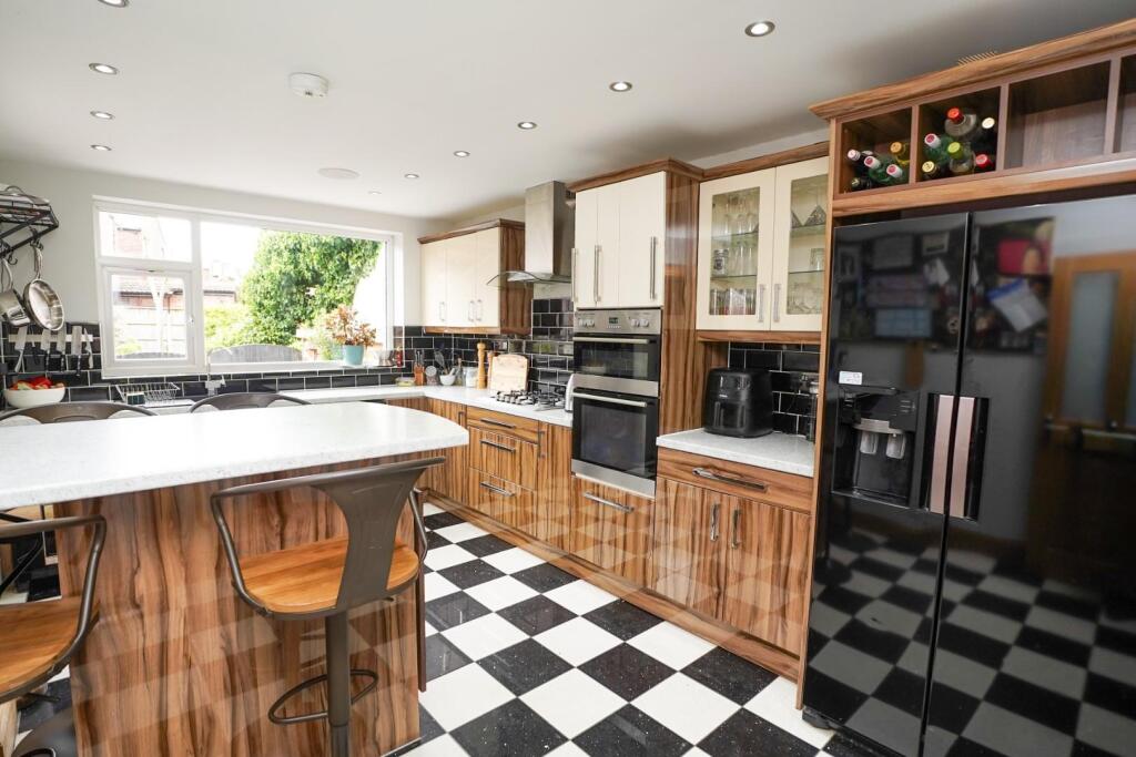 House in Wigan, Bottling Wood, Swinley - More