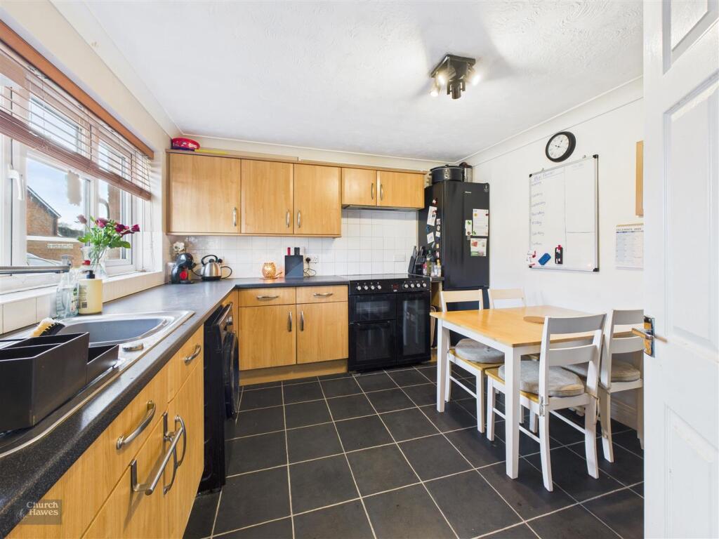 Eliot Way, Maldon photo 4