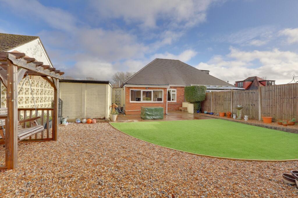 Park Lane, Bedhampton, Havant photo 2