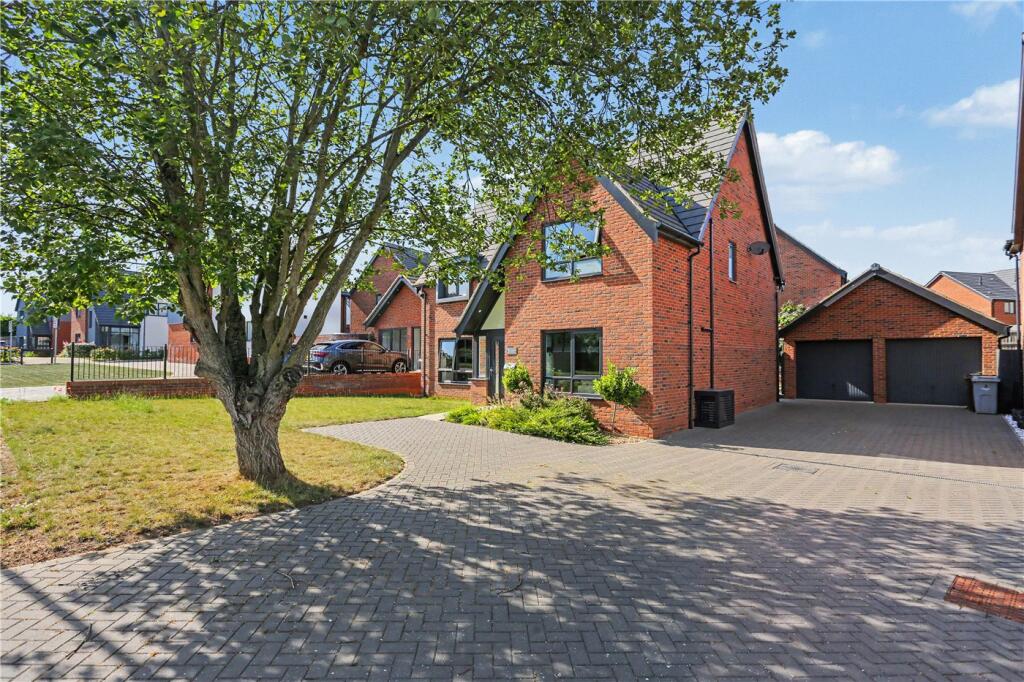 Main image of property: Berryfields, Brundall, Norwich, Norfolk, NR13