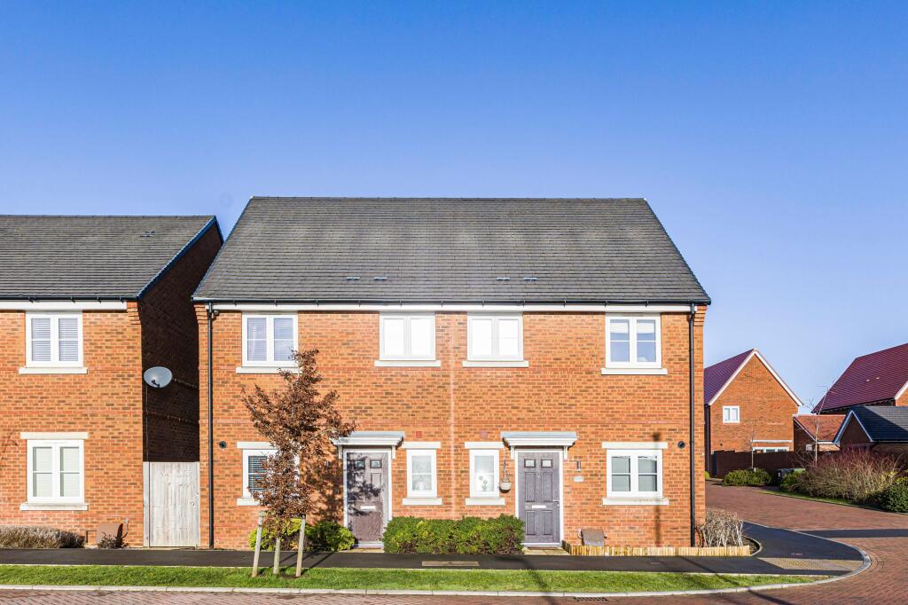 Main image of property: Raven Way, Shrivenham, SN6