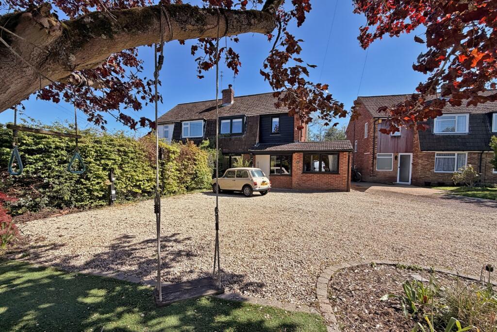 Main image of property: Forge Close, Holmer Green, HP15 6PY