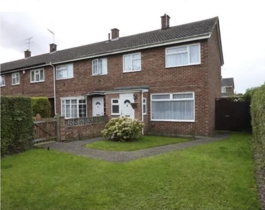 Main image of property: Tithe Farm Road, Houghton Regis, LU5