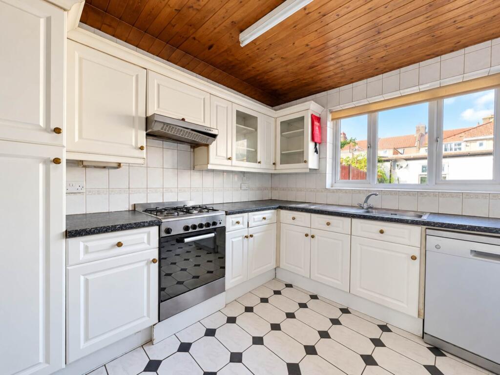 House in London - View 4