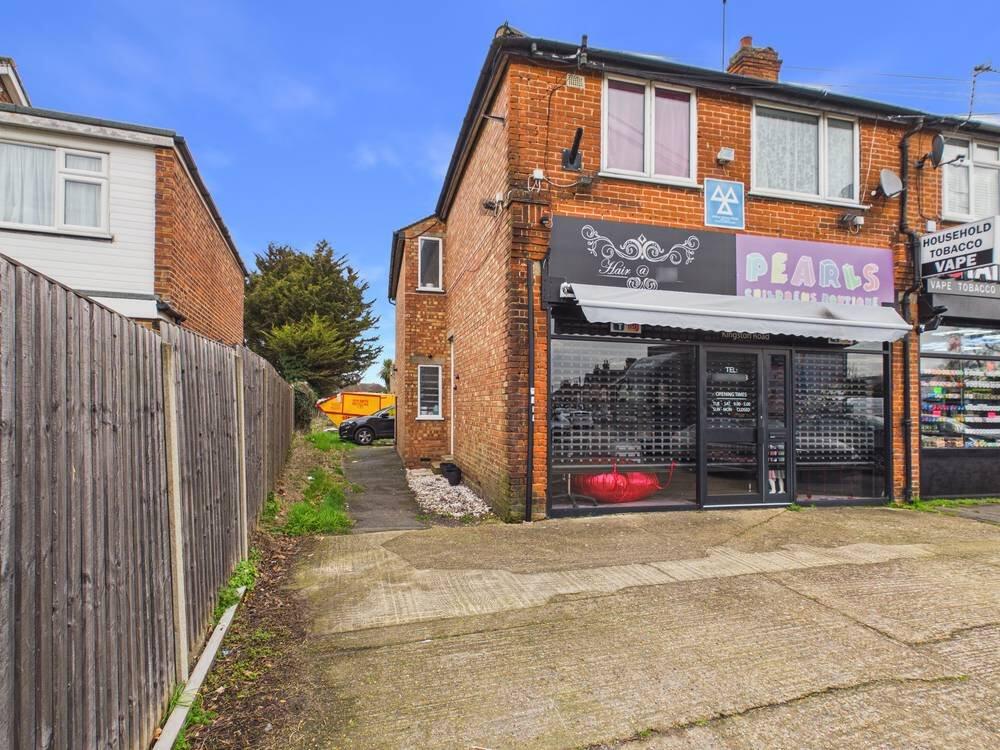 Main image of property: Kingston Road, Staines-upon-Thames, Surrey, TW18