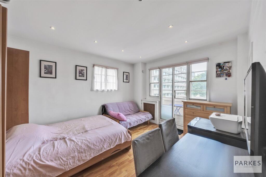 Studio apartment for rent