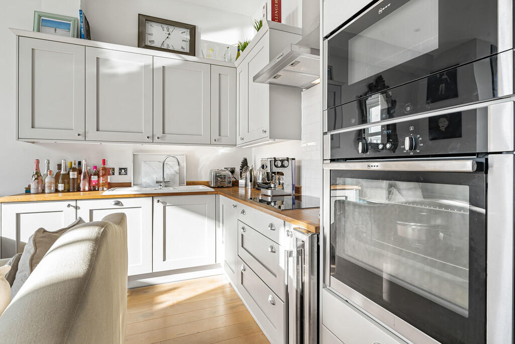 Luscombe House, Teignmouth, TQ14 8TL photo 3