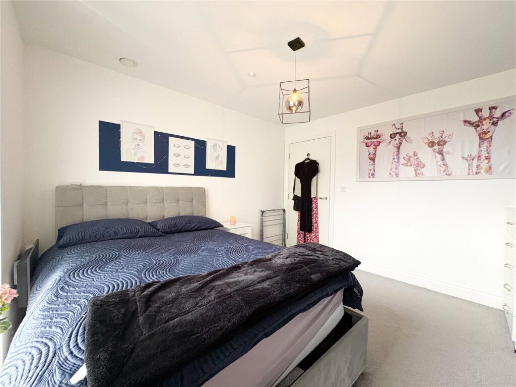 Apartment in Ipswich - More