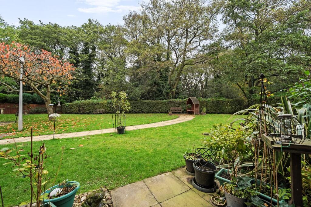 Clarence Road, Sutton Coldfield, B74 - More