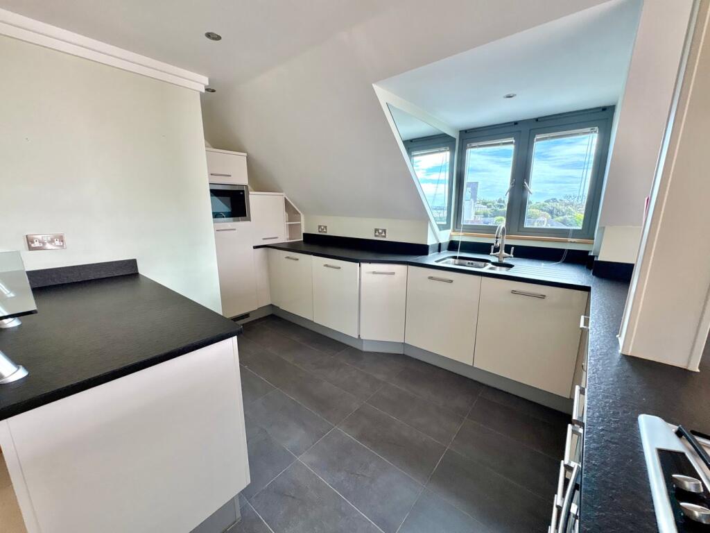 Additional image 8 of 68 Twemlow Avenue, Poole, BH14