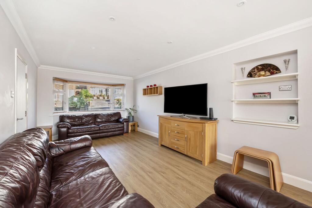 Benett Drive, Hove, BN3 photo 4