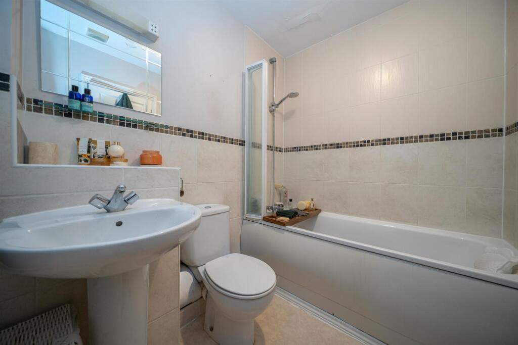 Additional image 12 of Kennedy Close, London Colney