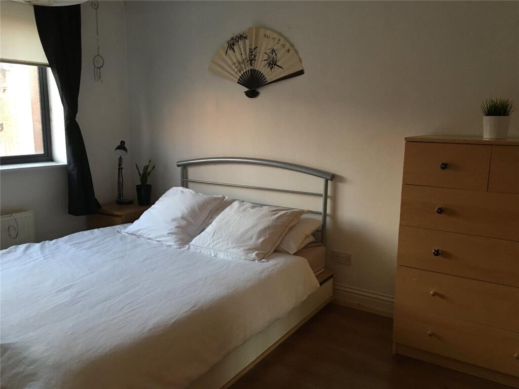 Apartment in London - View 3