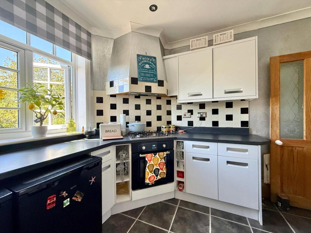 House in Brighton - View 4