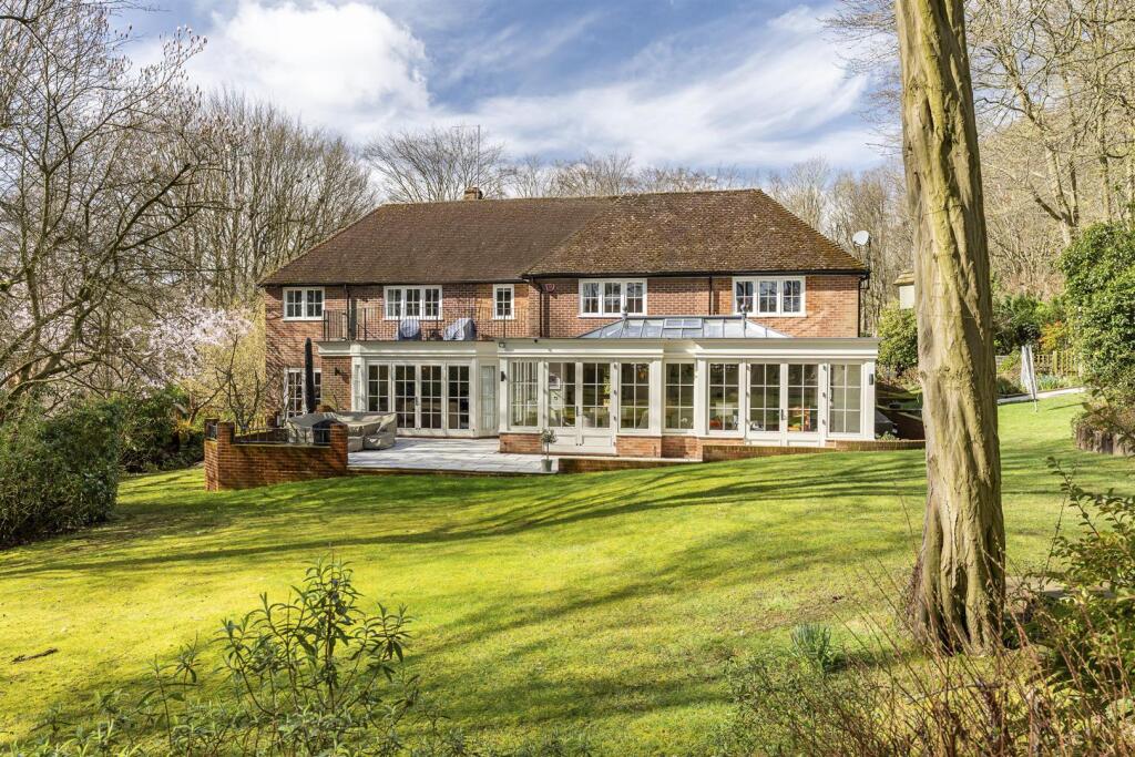 Bishops Road, Tewin, Welwyn