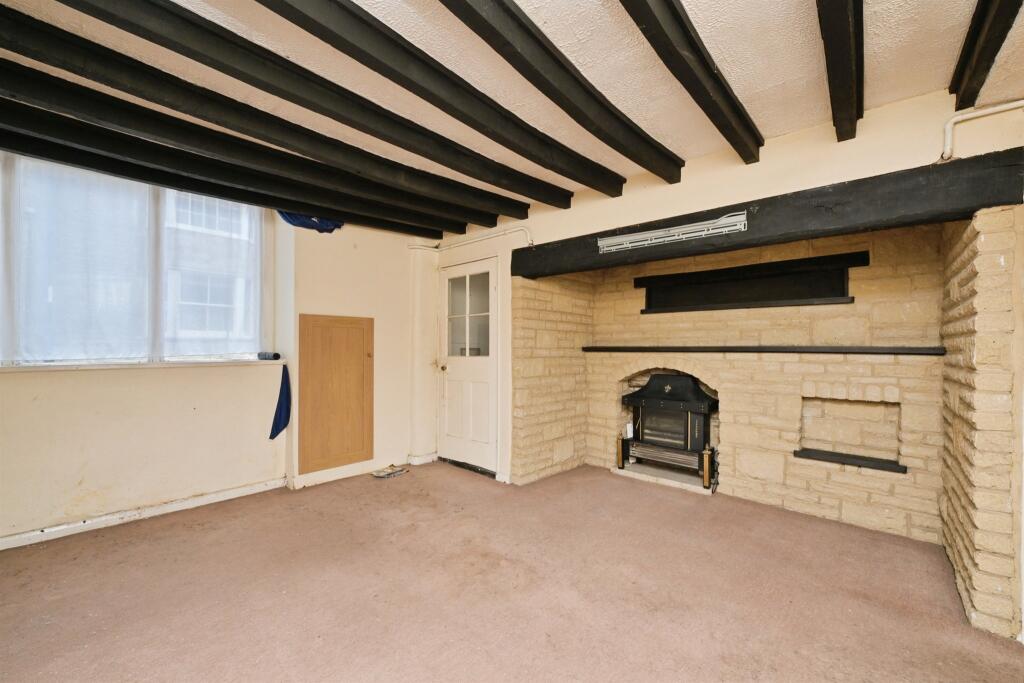 North Street, Oundle, Peterborough - View 4