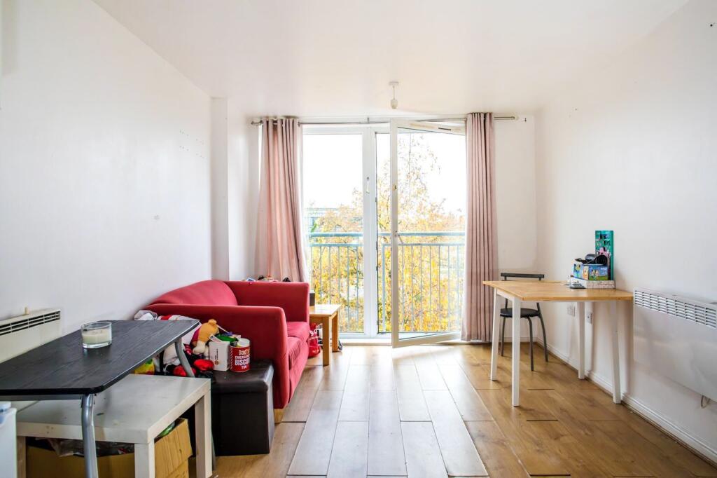 Main image of property: Wooldridge Close, Feltham, TW14