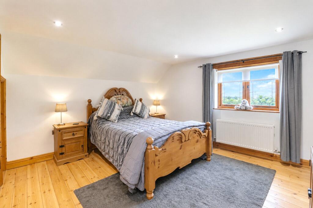 House in Exeter - View 4