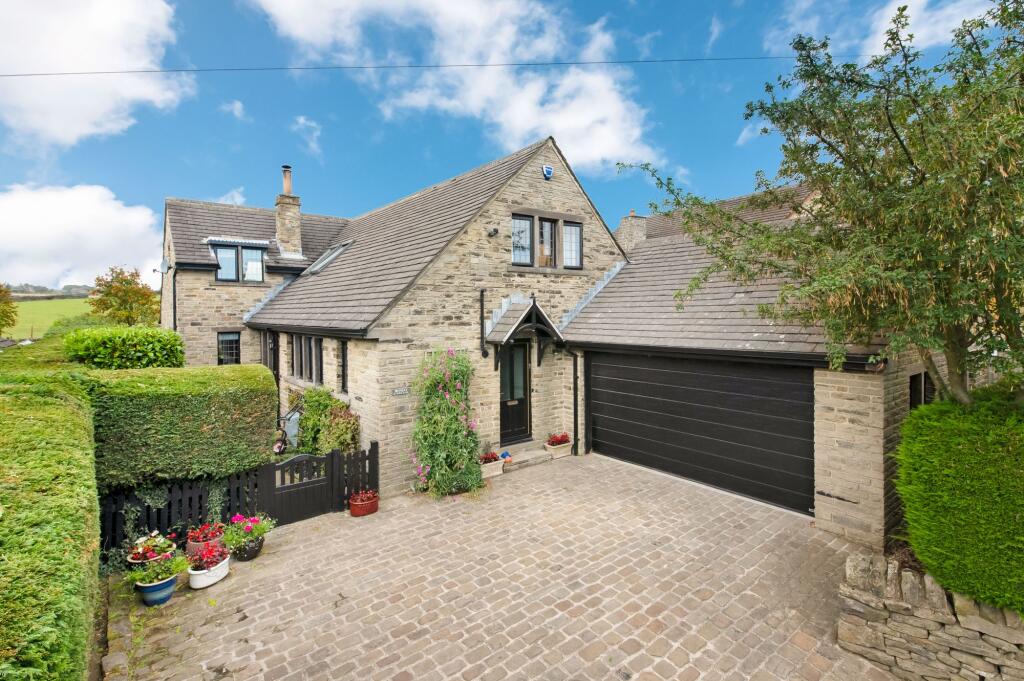 4-bed detached on 12, Park Lane, Upper Cumberworth, HD8, £725,000