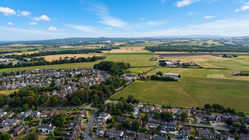 House in St Helens, Rainford - View 3