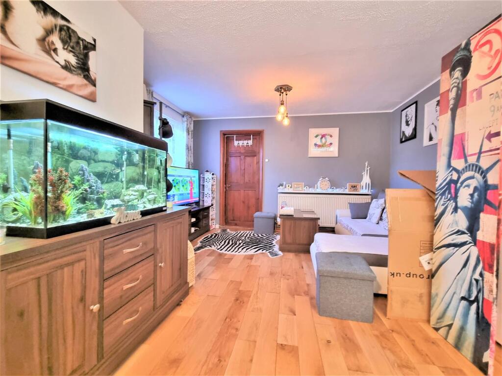 Main image of property: Bensham Lane