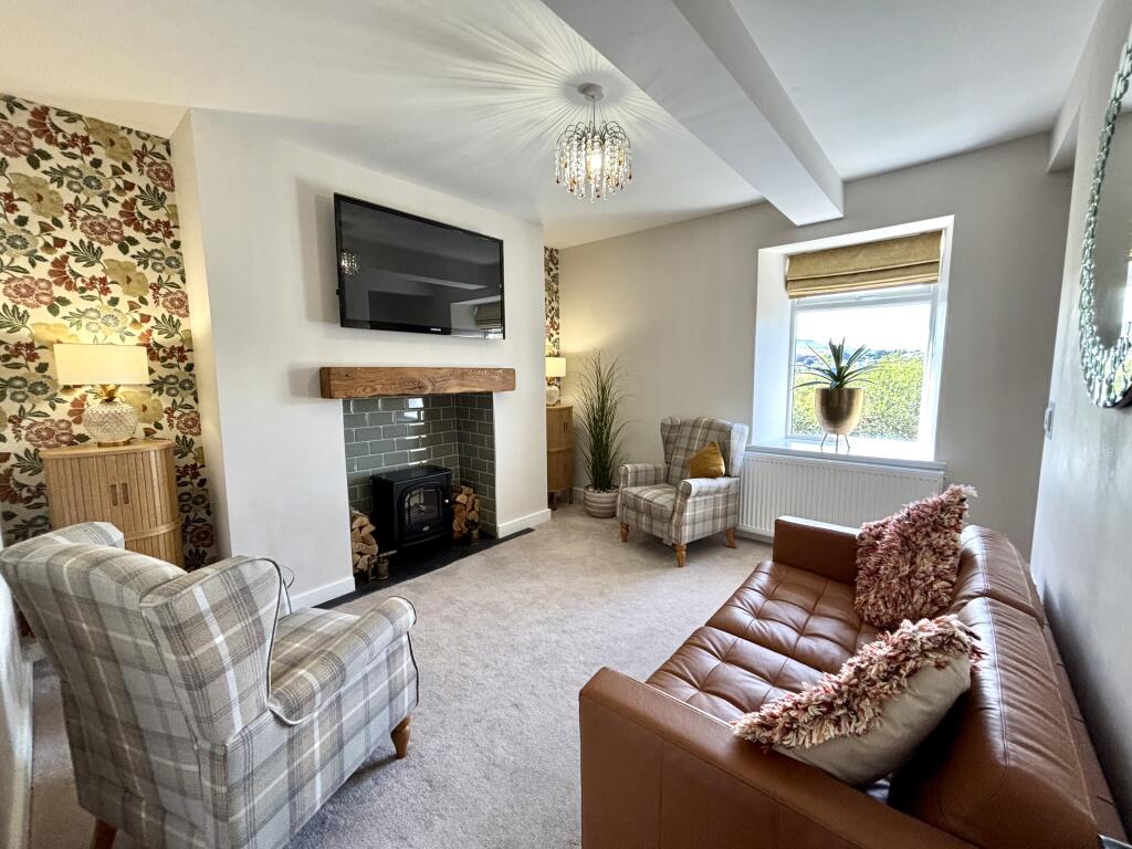 House in Bradford - View 4