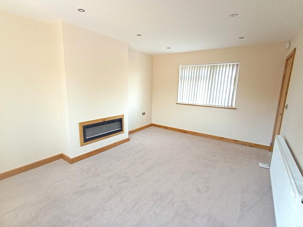 House in South Staffordshire, Penkridge - View 2