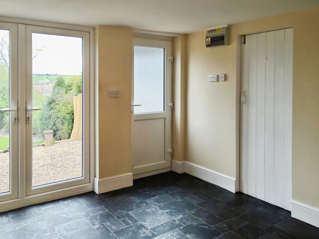House in Sheffield - View 4