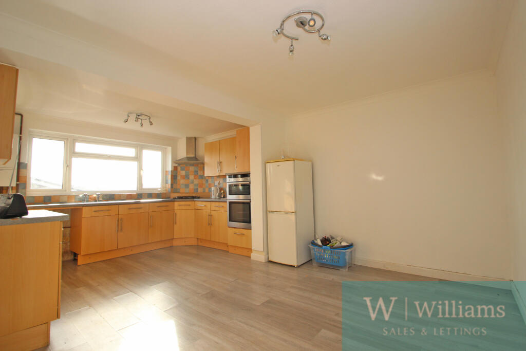 Whitehead Crescent, Wootton Bridge - View 3