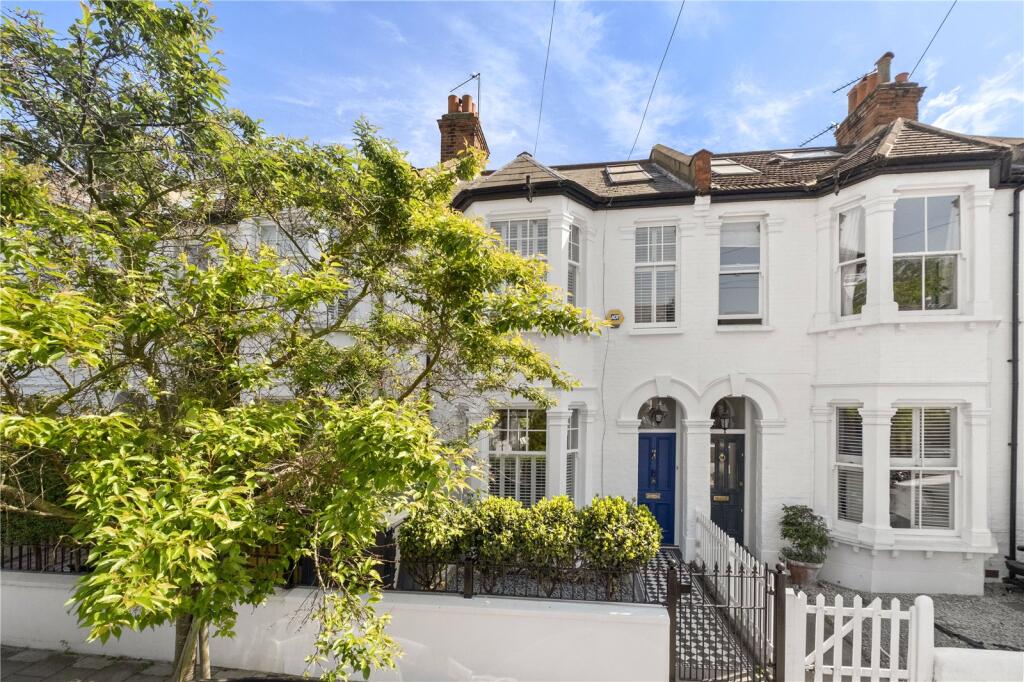 Main image of property: Hydethorpe Road, London, SW12