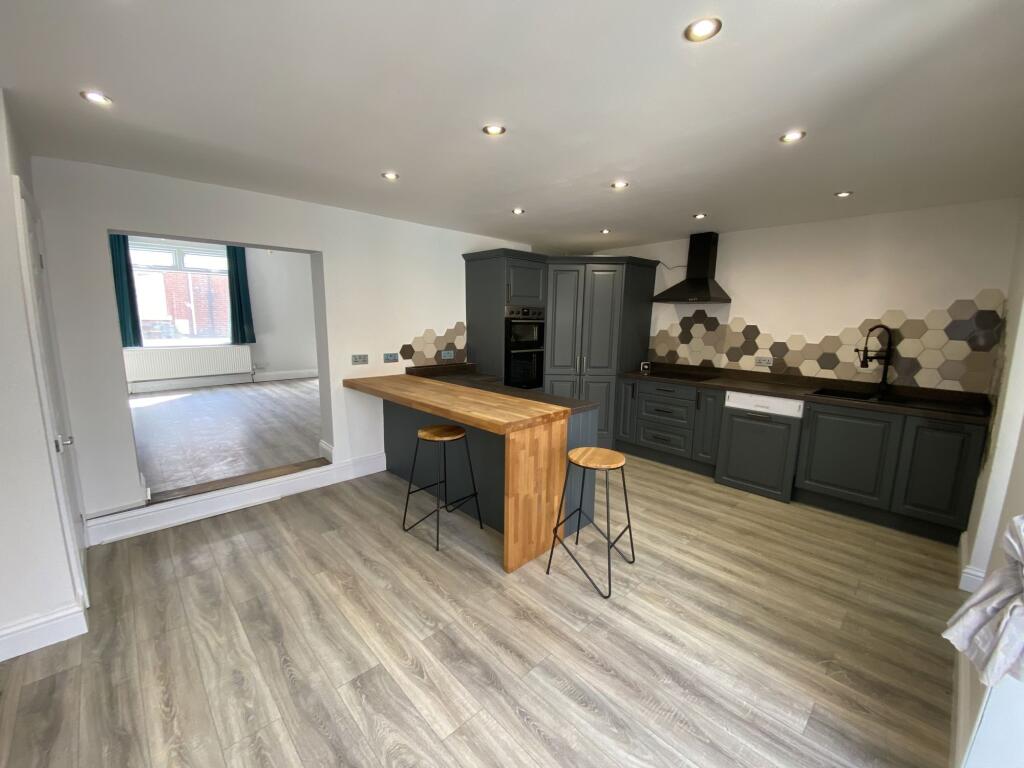 Brooklyn Terrace, Murton, Seaham, Durham, SR7 9NR photo 3