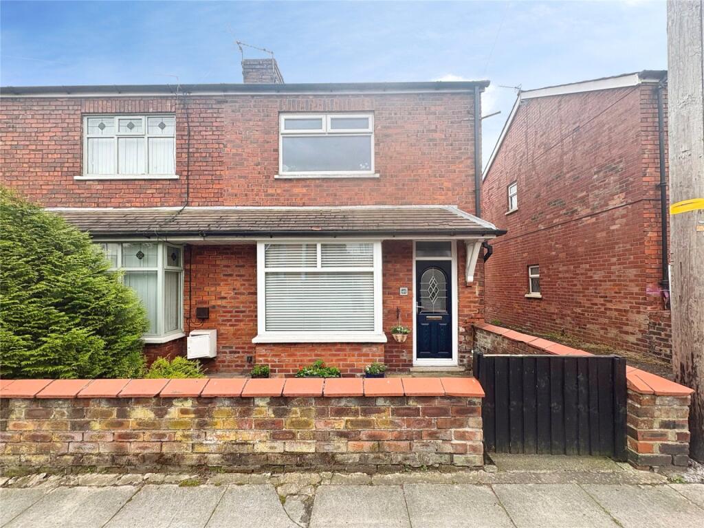 Main image of property: High Street, Skelmersdale, Lancashire, WN8
