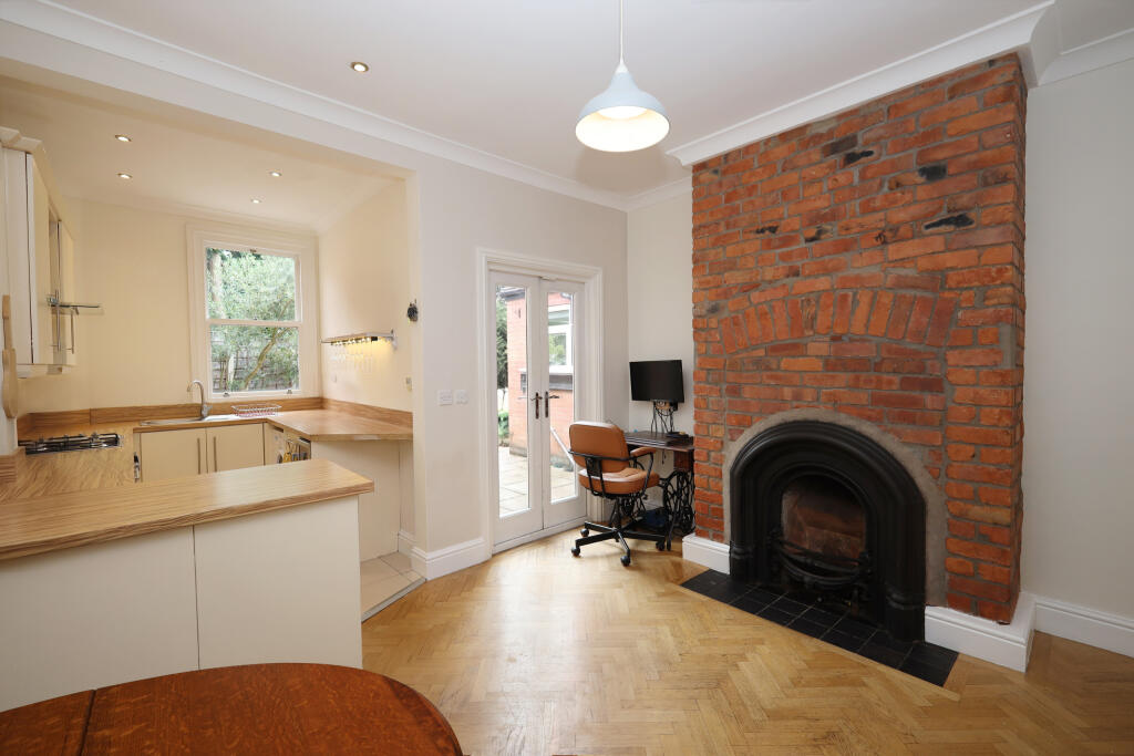 House in Stockport, Greater Manchester - View 3