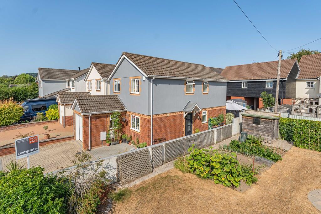 Main image of property: Avenue Road, Bovey Tracey