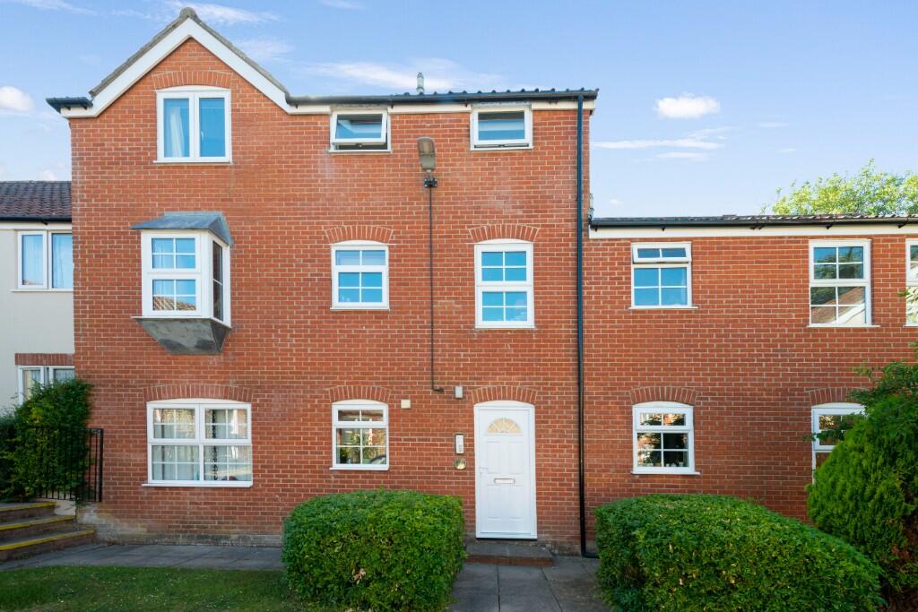 Main image of property: Vineys Yard, Bruton, Somerset, BA10 0EU