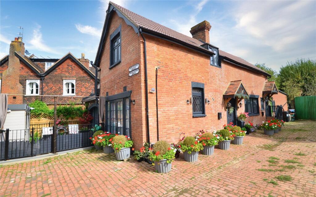 Main image of property: The Chestnuts, Haxted Road, Lingfield, RH7