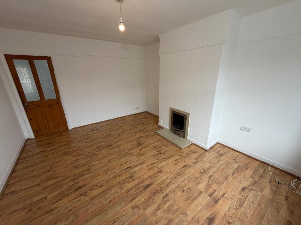 Ambleside Crescent, Warrington photo 4